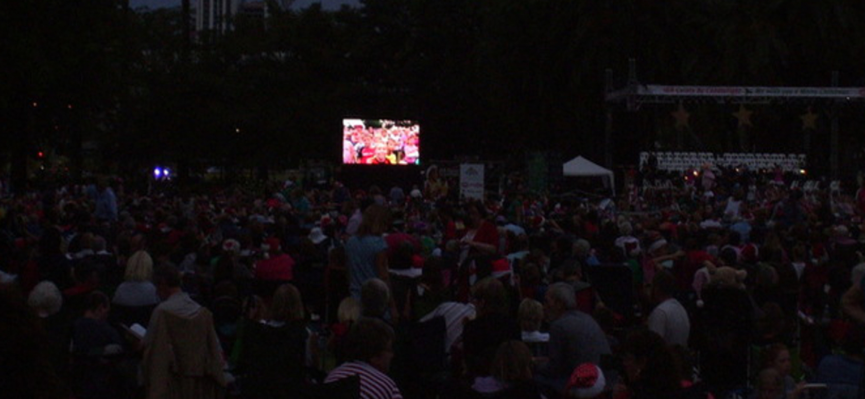 Outdoor concert for IGA Christmas Carol by Candlelight