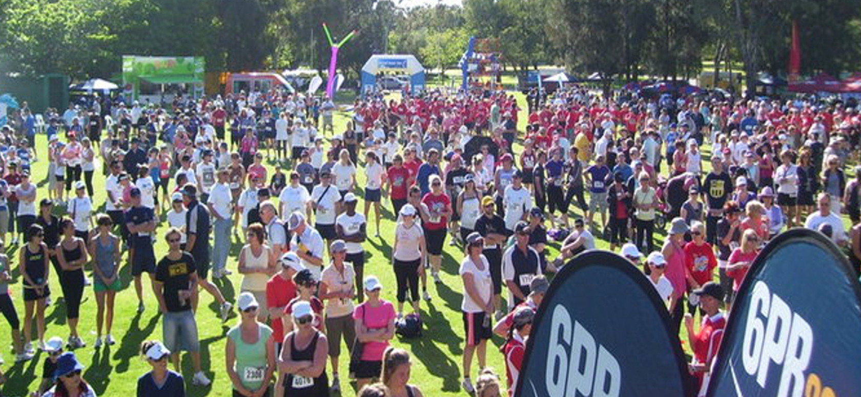 Huge crowd at the John Hughes Walk